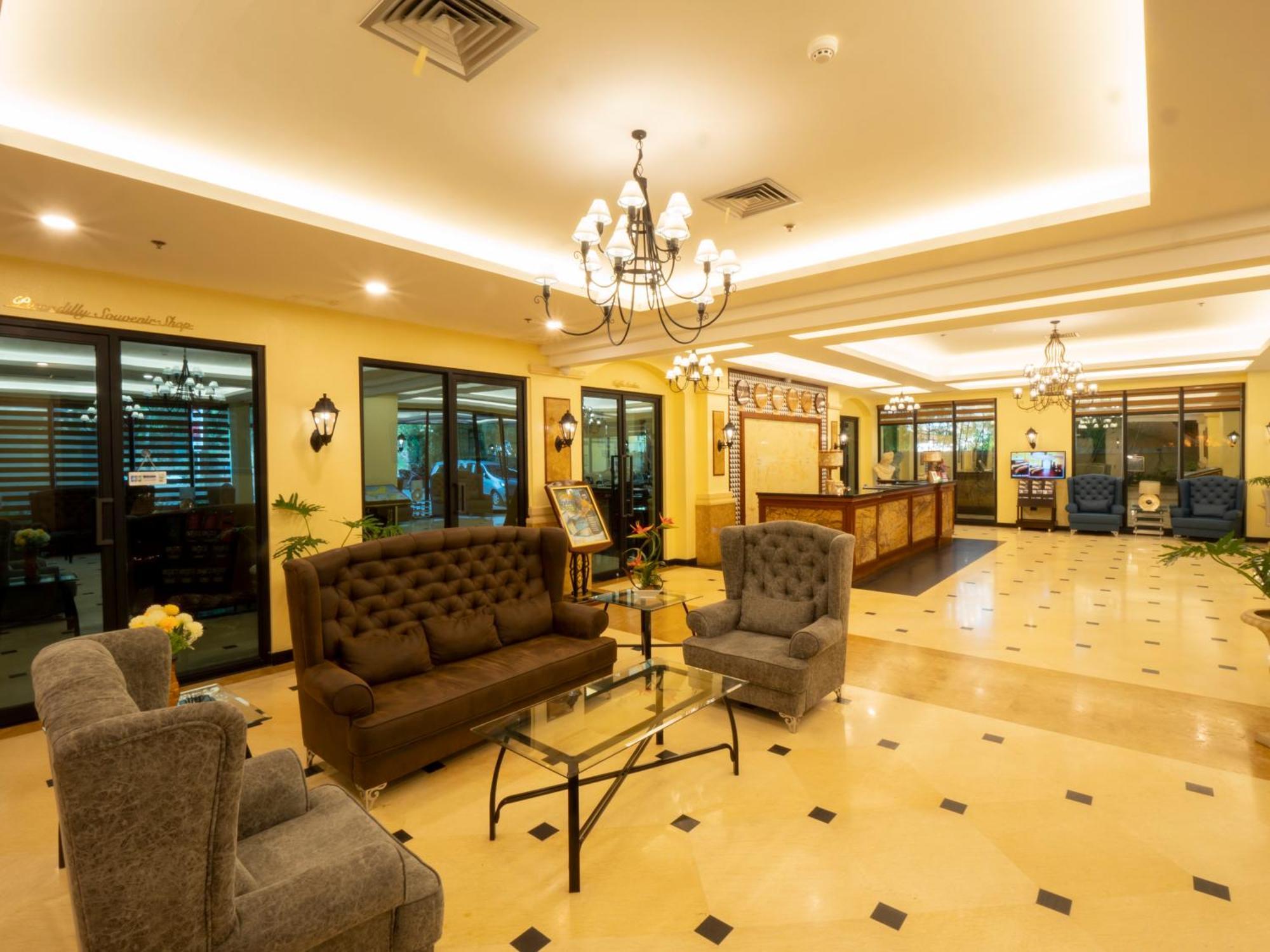 Sunlight Hotel Coron Exterior photo